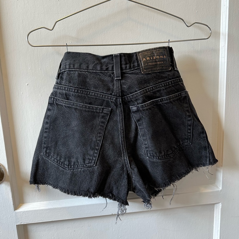 Vintage Arizona Jean Co. Mid-Rise Black Shorts 🖤